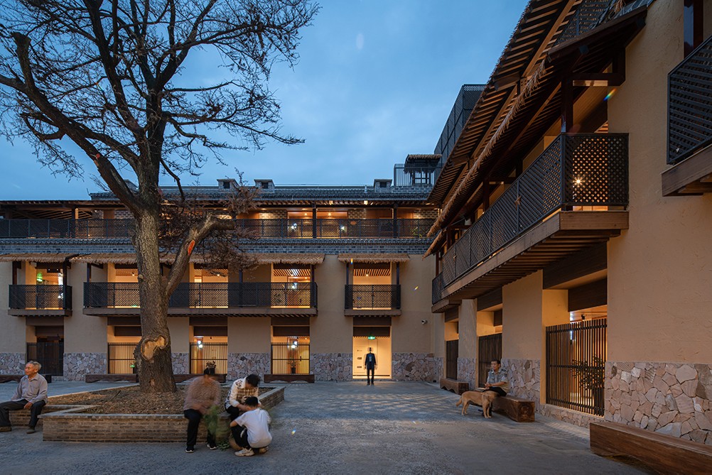 BIM建筑|李巷村村口公共空间再生/东大院 建筑技术与艺术（ATA）工作室