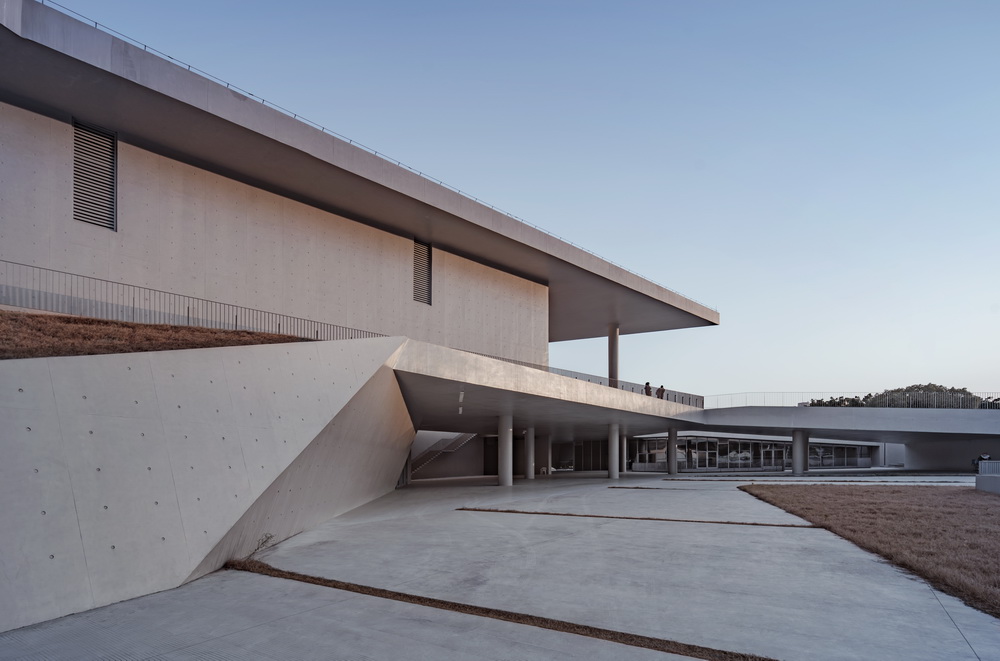 BIM建筑|中山大学珠海校区体育馆/BIAD华南设计中心