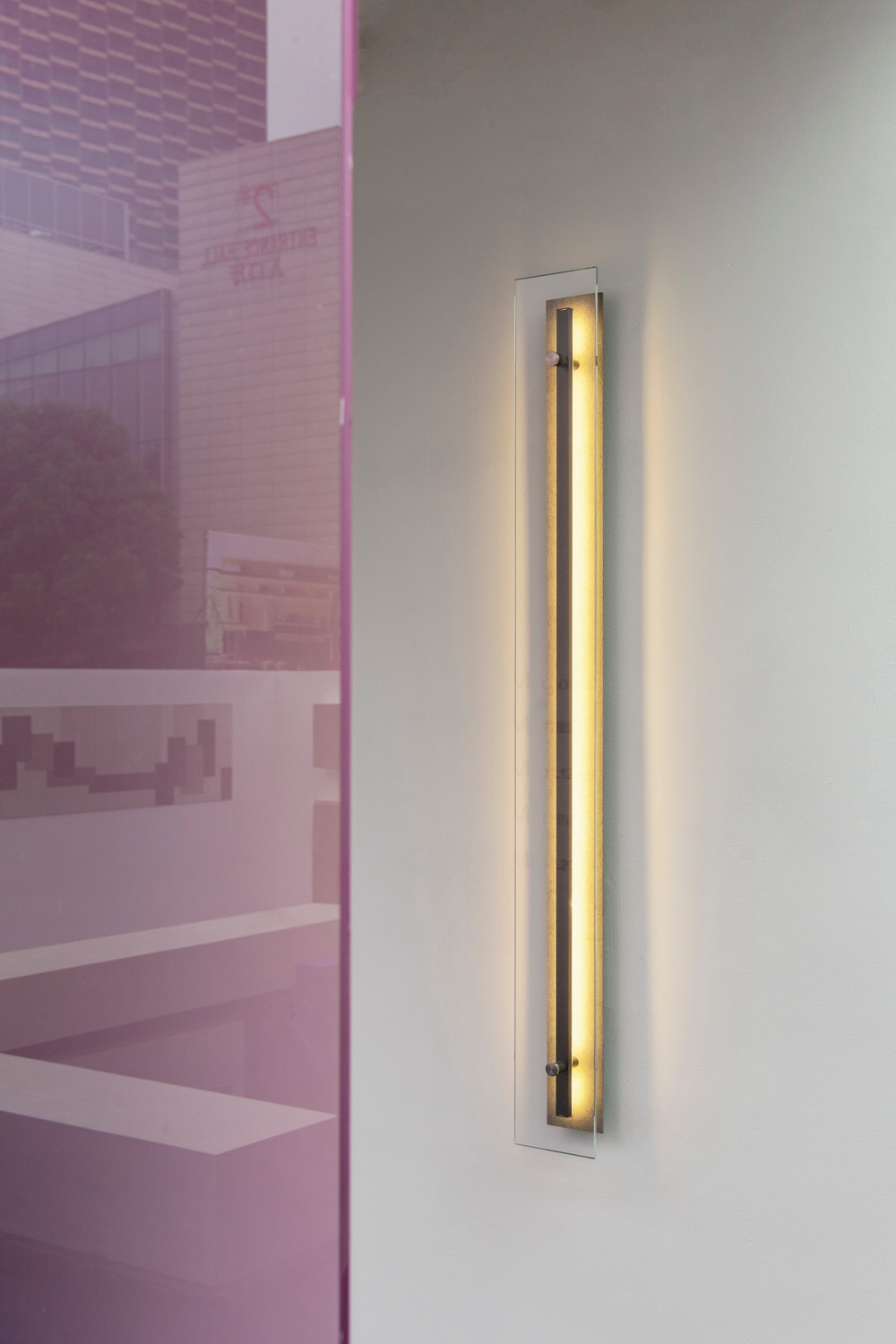 BIM建筑|将至上主义绘画转译成三维空间：层岩叠影展厅/朴居设计研究室