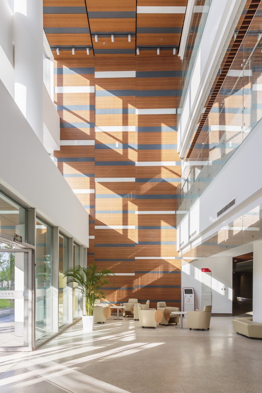 BIM建筑|上海科技大学 / Moore Ruble Yudell