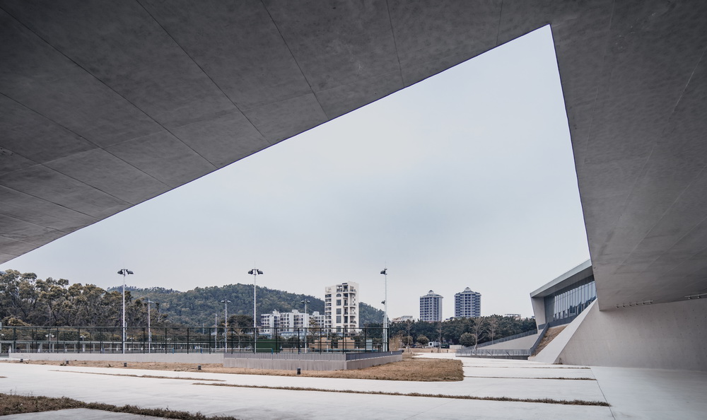 BIM建筑|中山大学珠海校区体育馆/BIAD华南设计中心