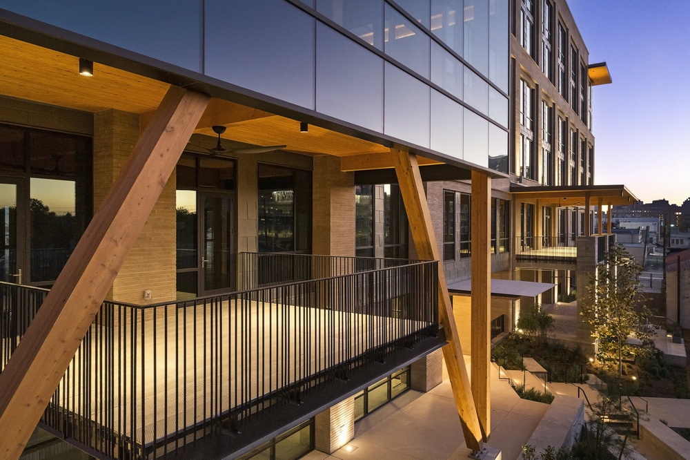 BIM建筑|德州首个大型木结构办公楼“The Soto”/ BOKA Powell