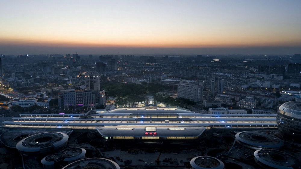 BIM建筑|“森林中的火车站”：嘉兴火车站启用通车/MAD