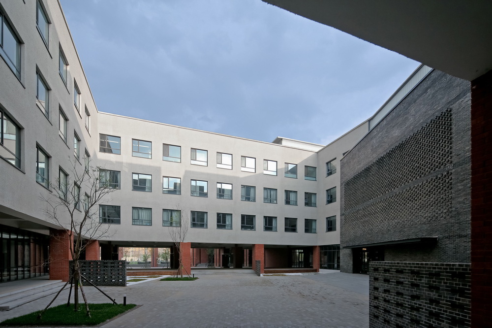 BIM建筑|东北大学文科2楼/THAD清华建筑设计院 庄惟敏