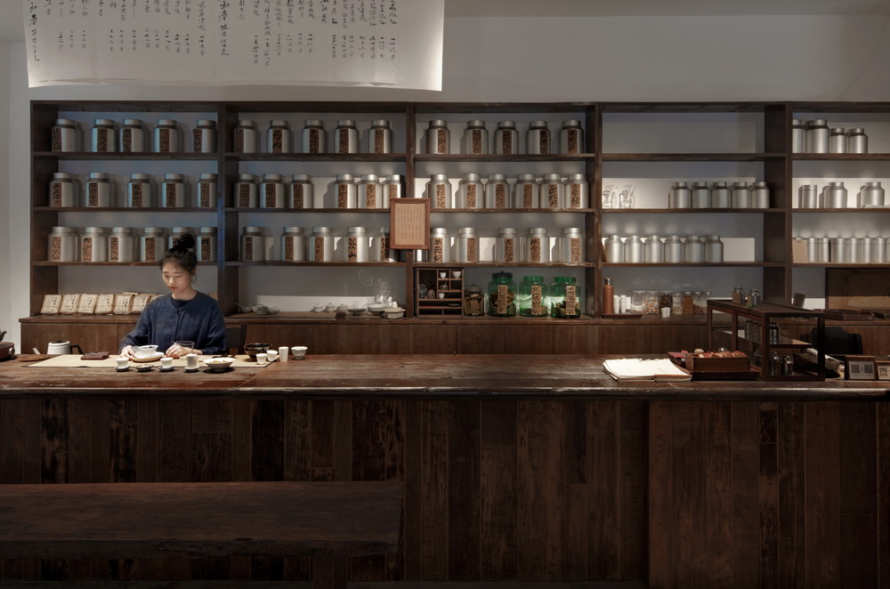 BIM建筑|在成都城中安放一片山林，是以不知春斋茶宿/ 时地建筑