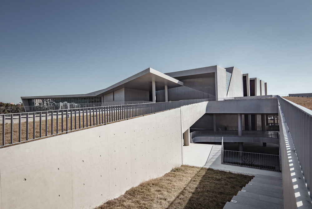 BIM建筑|中山大学珠海校区体育馆/BIAD华南设计中心