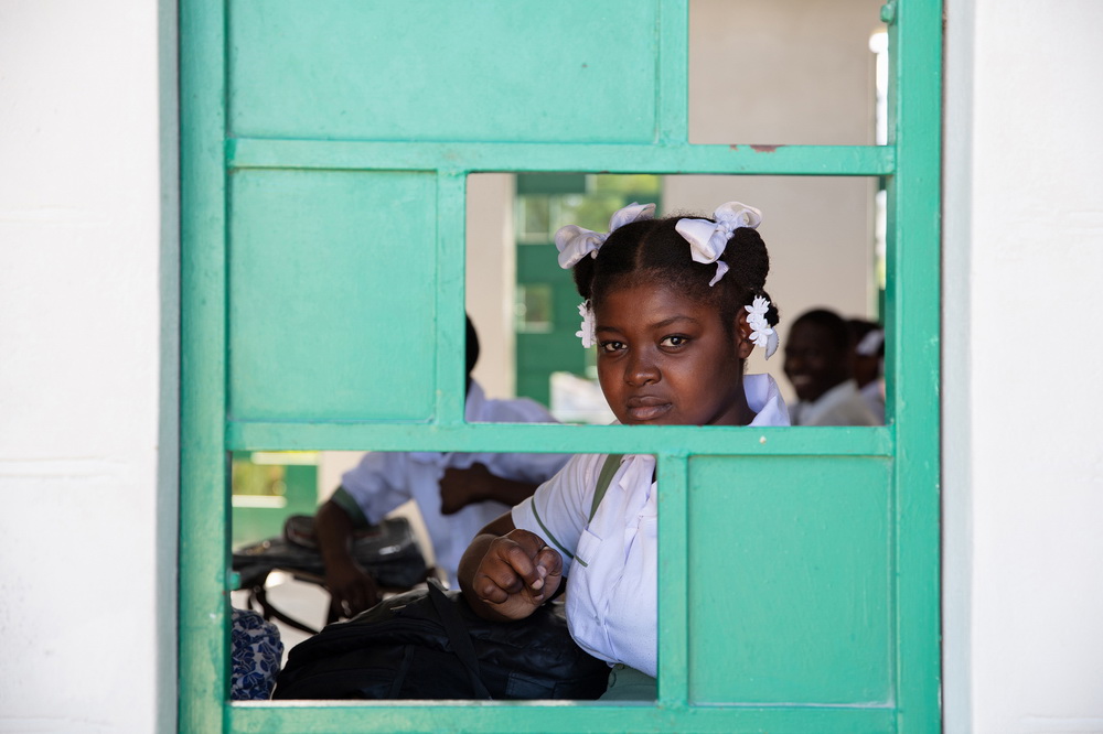 BIM建筑|模块化校园建设，回应场地环境与成本限制/Studio PHH Architects