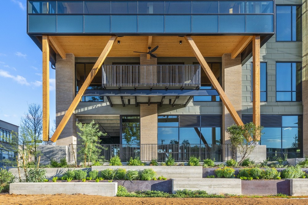 BIM建筑|德州首个大型木结构办公楼“The Soto”/ BOKA Powell