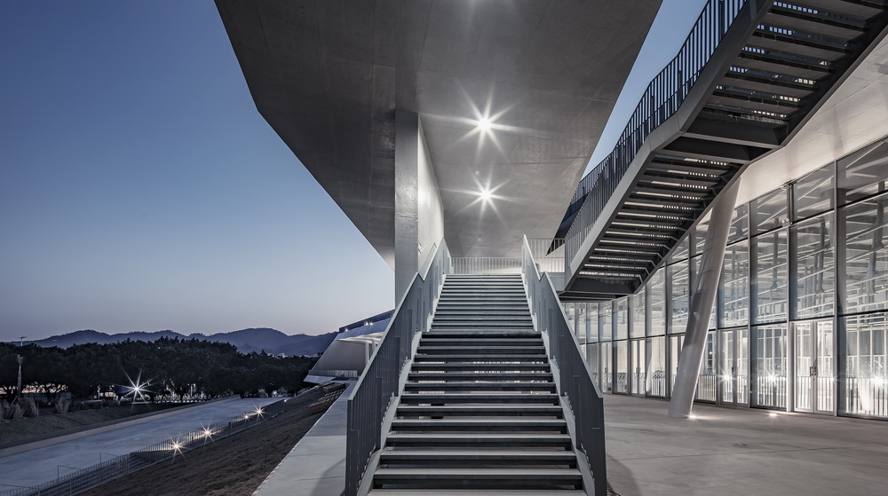 BIM建筑|中山大学珠海校区体育馆/BIAD华南设计中心