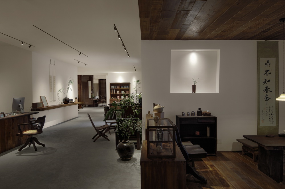 BIM建筑|在成都城中安放一片山林，是以不知春斋茶宿/ 时地建筑