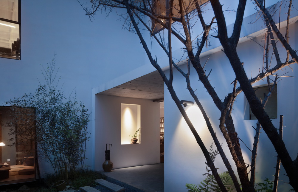 BIM建筑|在成都城中安放一片山林，是以不知春斋茶宿/ 时地建筑