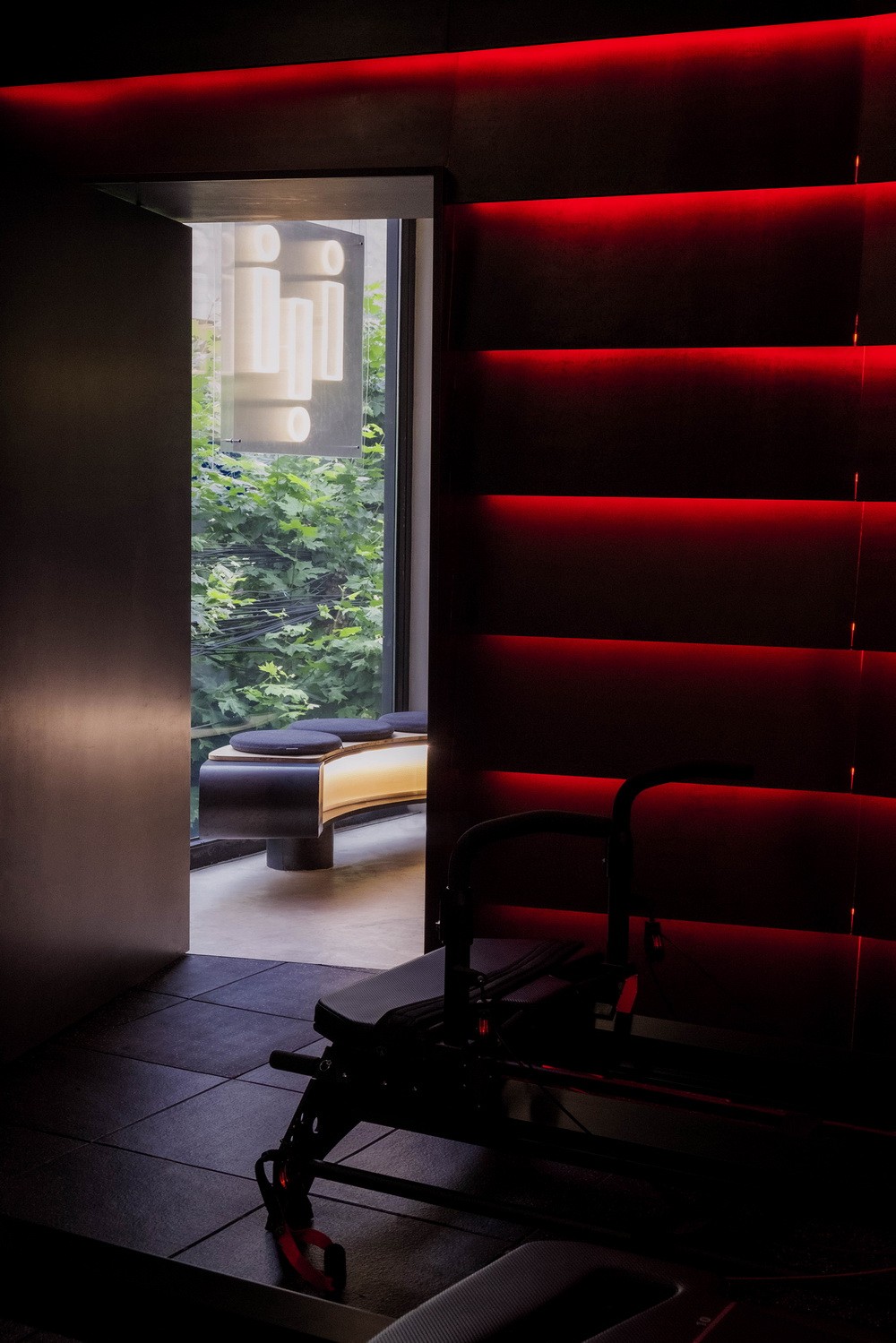 BIM建筑|The Megaformer Lab 健身工作室 / 无定设计