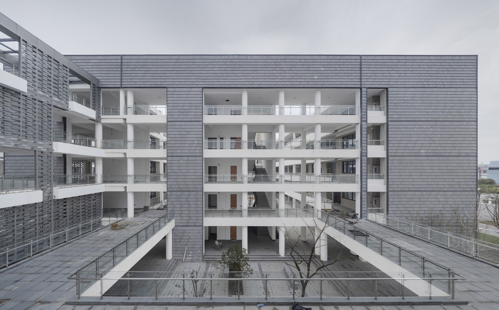 BIM建筑|重构“江南书院”：苏州高新区第四中学/中衡设计