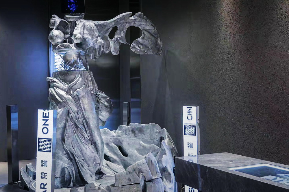 BIM建筑|重塑记忆瞬间 · 梵誓ONESWEAR武汉 K11 购物艺术中心店 / 平介设计