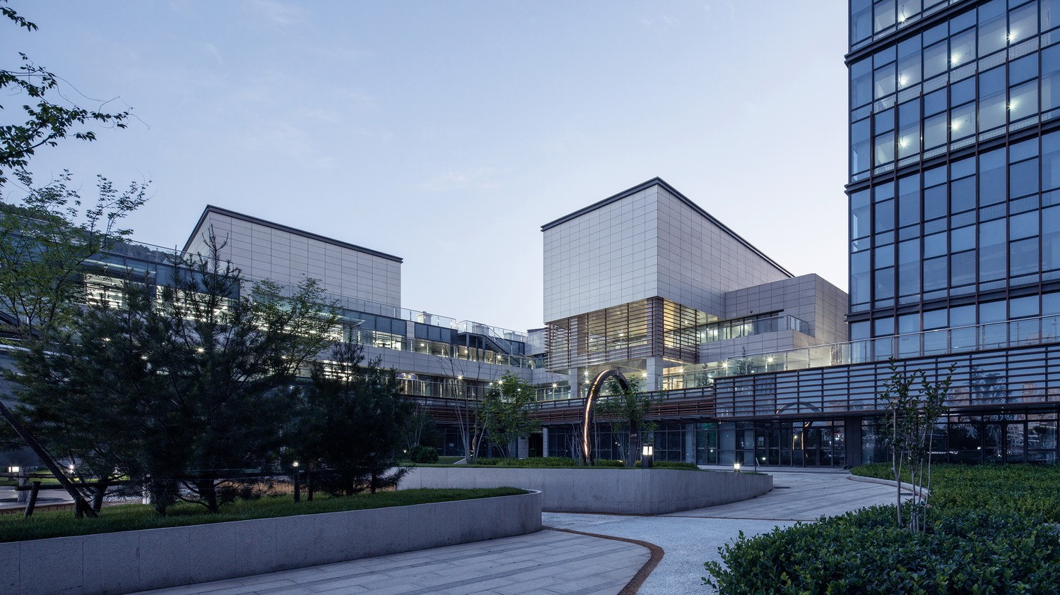 BIM建筑|创新谷里的生活容器/北京龙源科建建筑设计有限公司