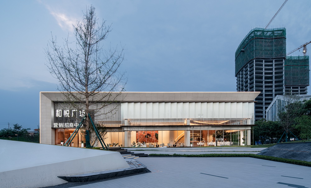 BIM建筑|成都成华和悦广场营销中心 / 汉嘉西南院