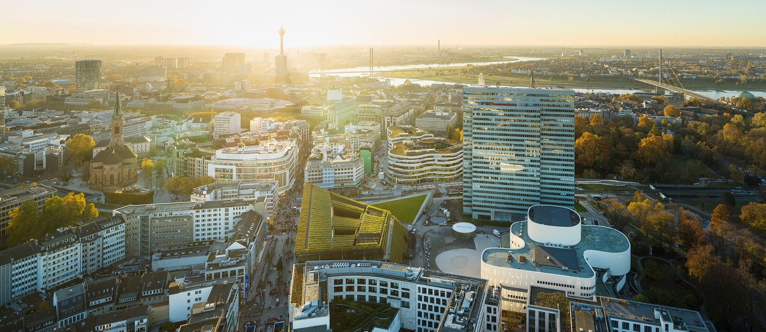 BIM建筑|欧洲最大的绿色立面建筑 Kö-BogenII 商业综合体 / ingenhoven architects