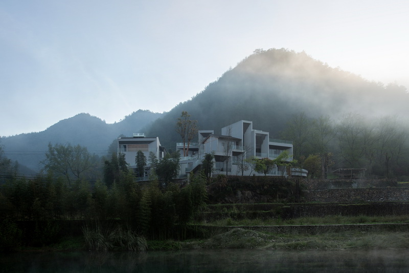 BIM建筑|山涧房 / 来建筑设计工作室