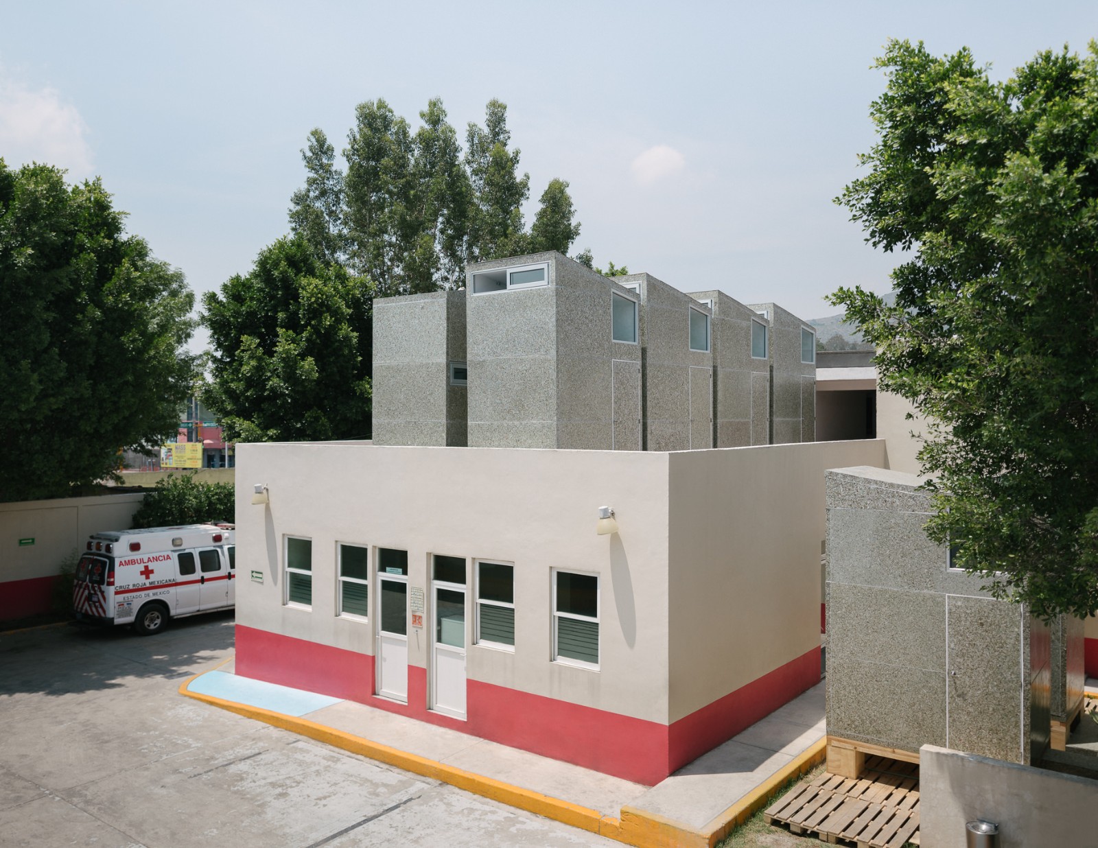 BIM建筑|模块舱体,医护人员临时空间 / Revolution