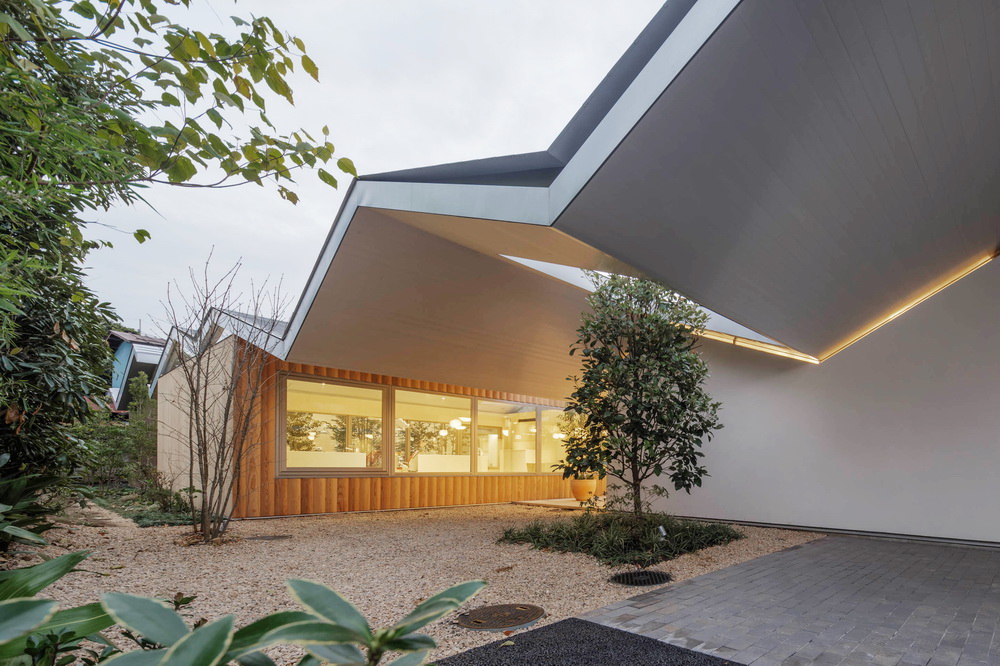 BIM建筑|林中牙医诊所 / Takashige Yamashita Office