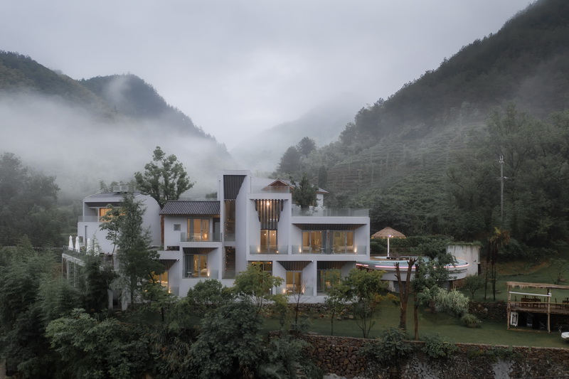 BIM建筑|山涧房 / 来建筑设计工作室