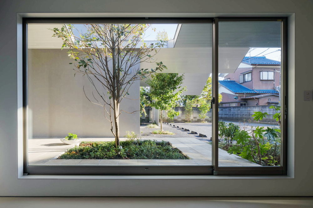 BIM建筑|林中牙医诊所 / Takashige Yamashita Office