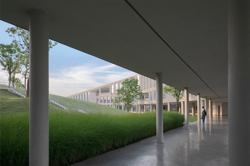 BIM建筑|顺势而为的空间赋形，浙江建德空港航空产学研基地/gad杰地设计