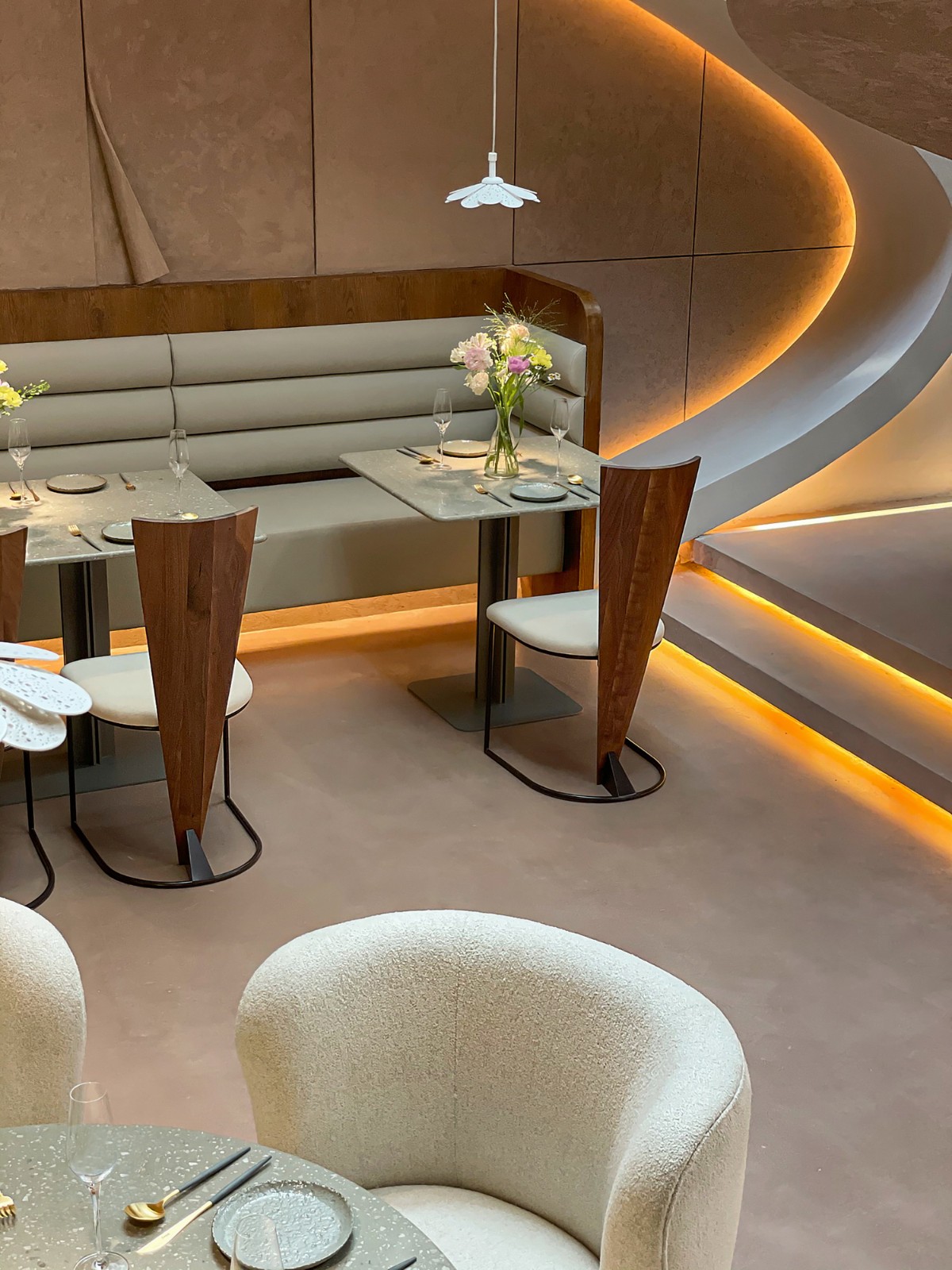 BIM建筑|花厨御用设计师 “她”和他的第九次恋爱/梁筑设计事务所