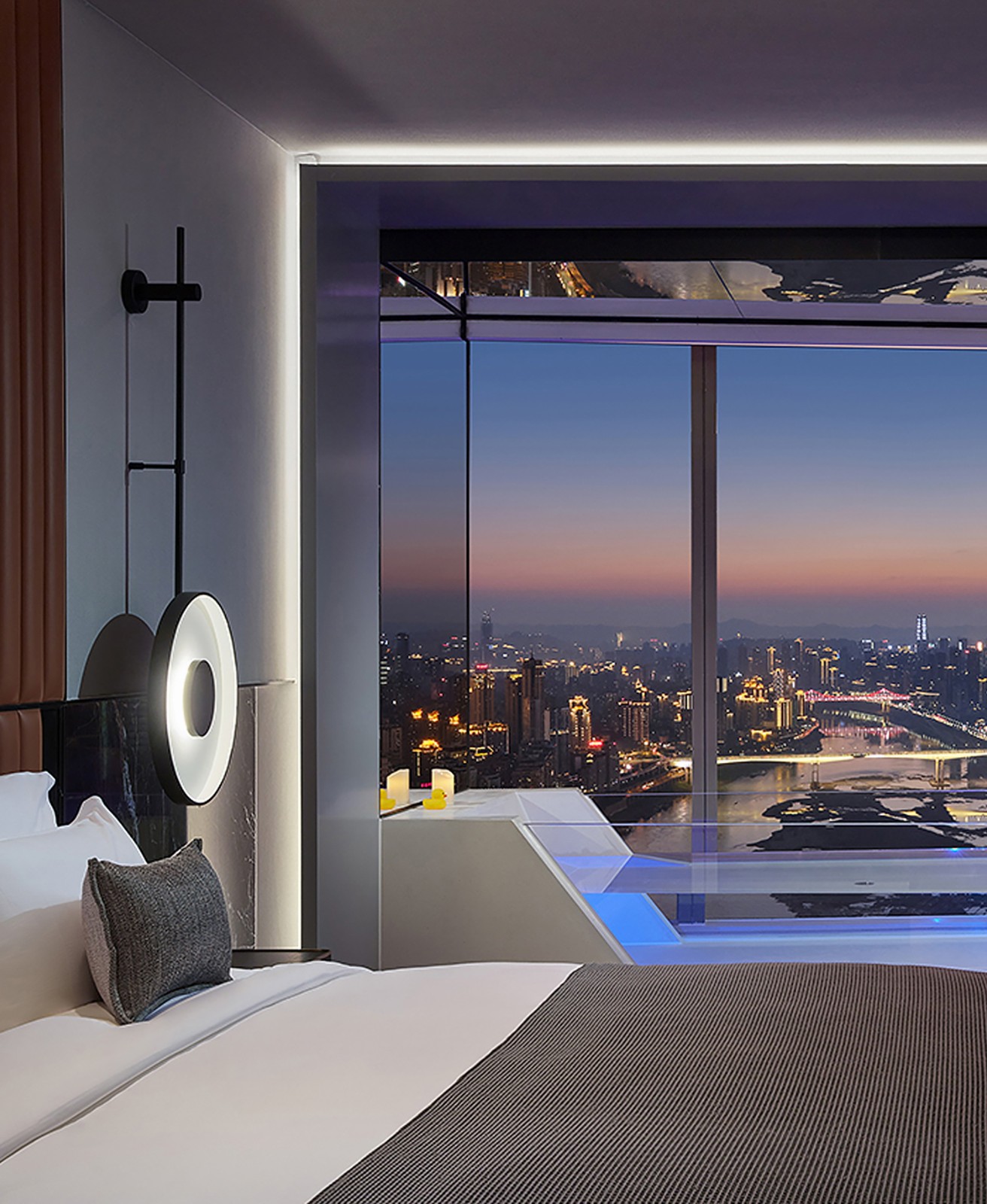 BIM建筑|ISEYA 浮云高空酒店【朝天门旗舰店】/布道空间设计