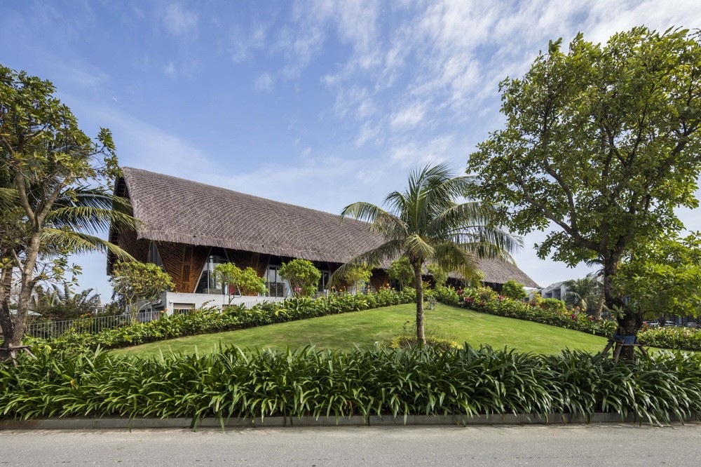 BIM建筑|大跨度拱形竹梁，Casamia 社区之家 / VTN Architects