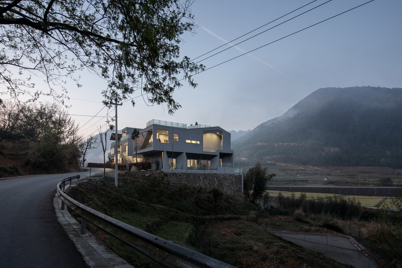 BIM建筑|山涧房 / 来建筑设计工作室