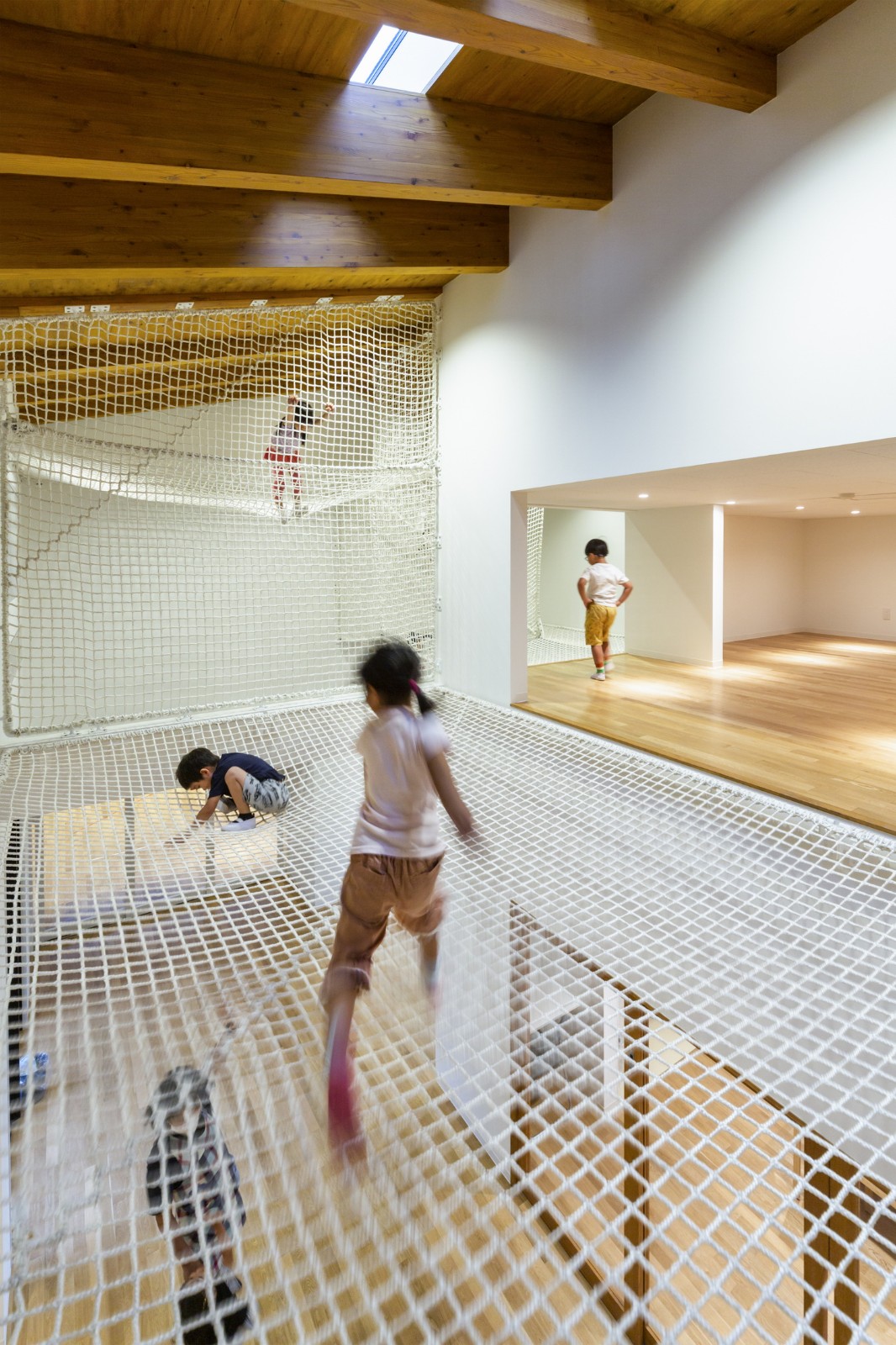 BIM建筑|OM幼儿园 / 日比野设计 + 幼儿之城 + KIDS DESIGN LABO