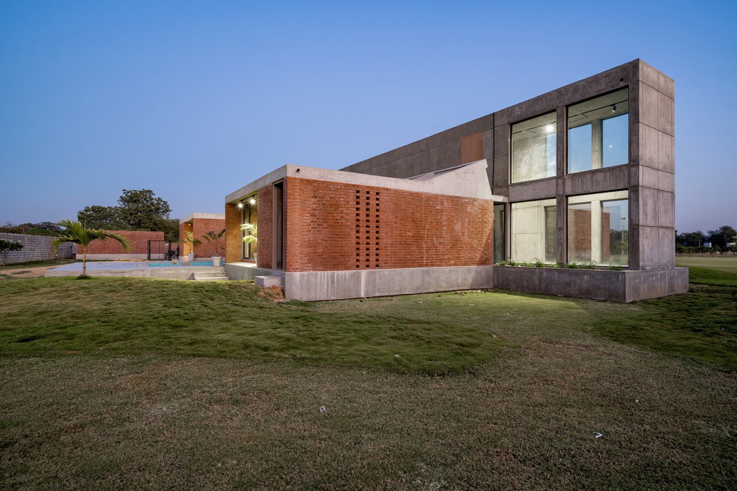 BIM建筑| 双湾之家 / MISA ARCHITECTS