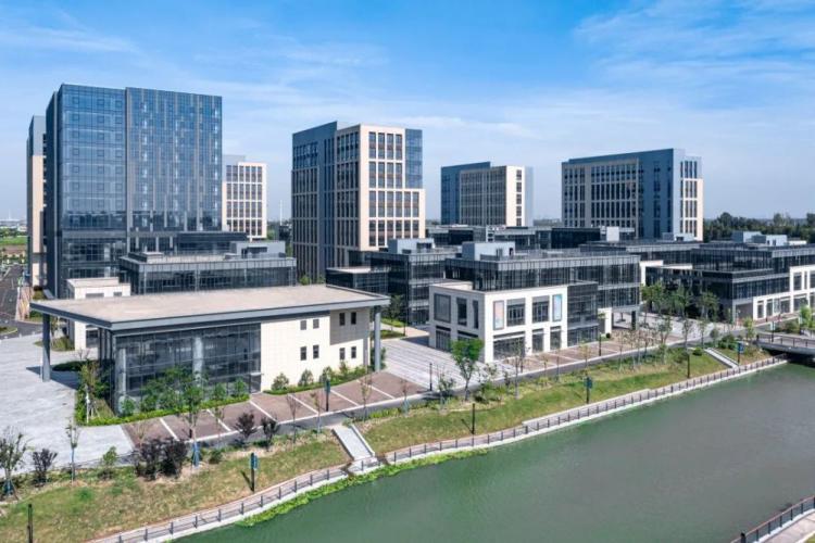 上海宝能·未来空间：智慧科创产业未来综合体