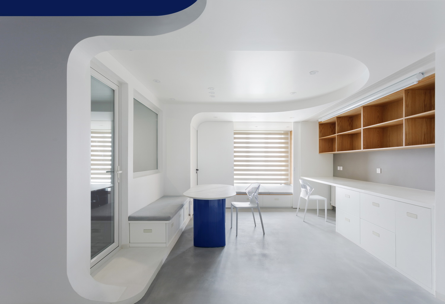 BIM建筑|「 蓝境 」克莱因蓝下的流线型音乐之家/戏构建筑设计工作室