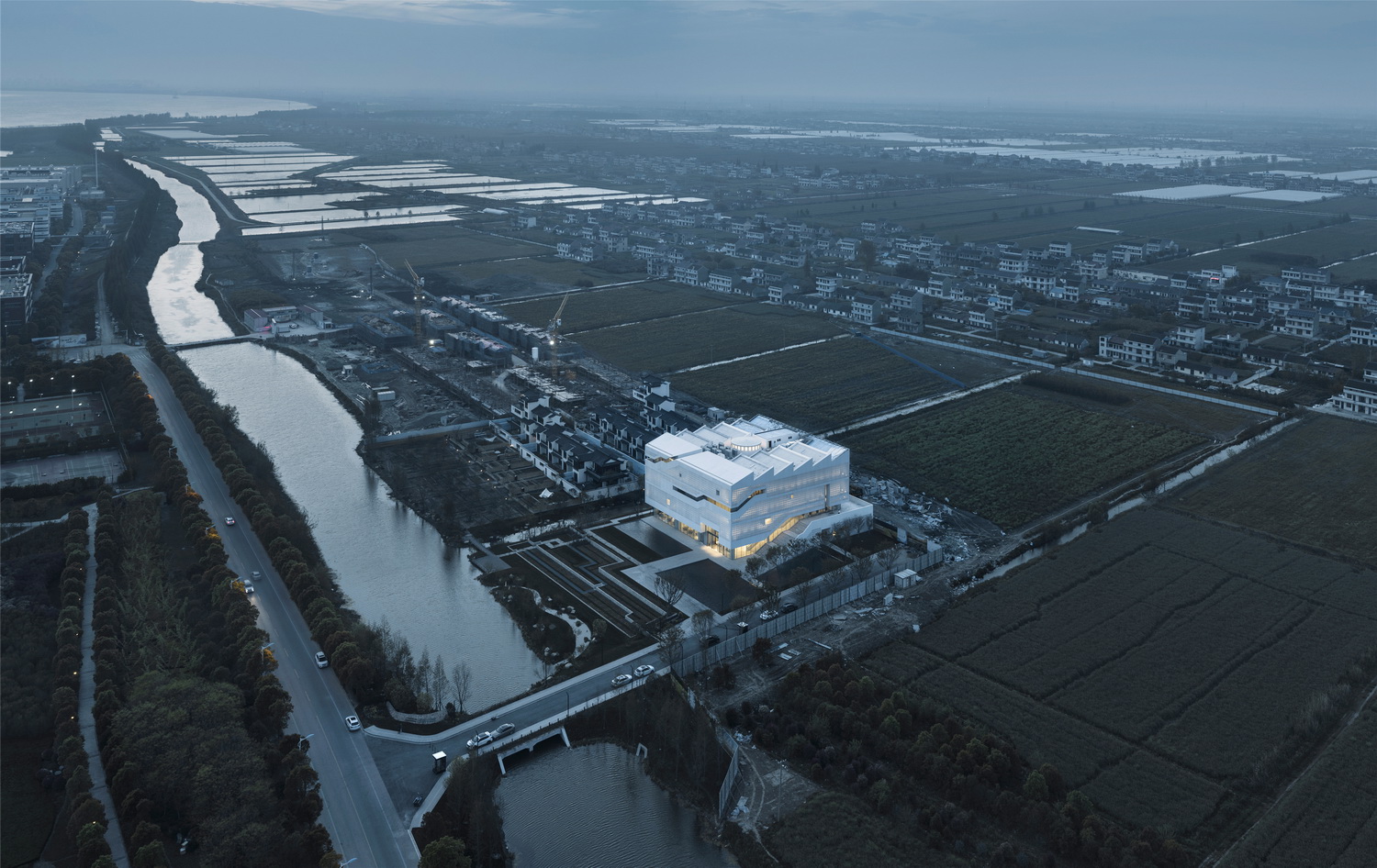 BIM建筑|“方仓圆廪”的田园理想，海门云谷农展馆/gad