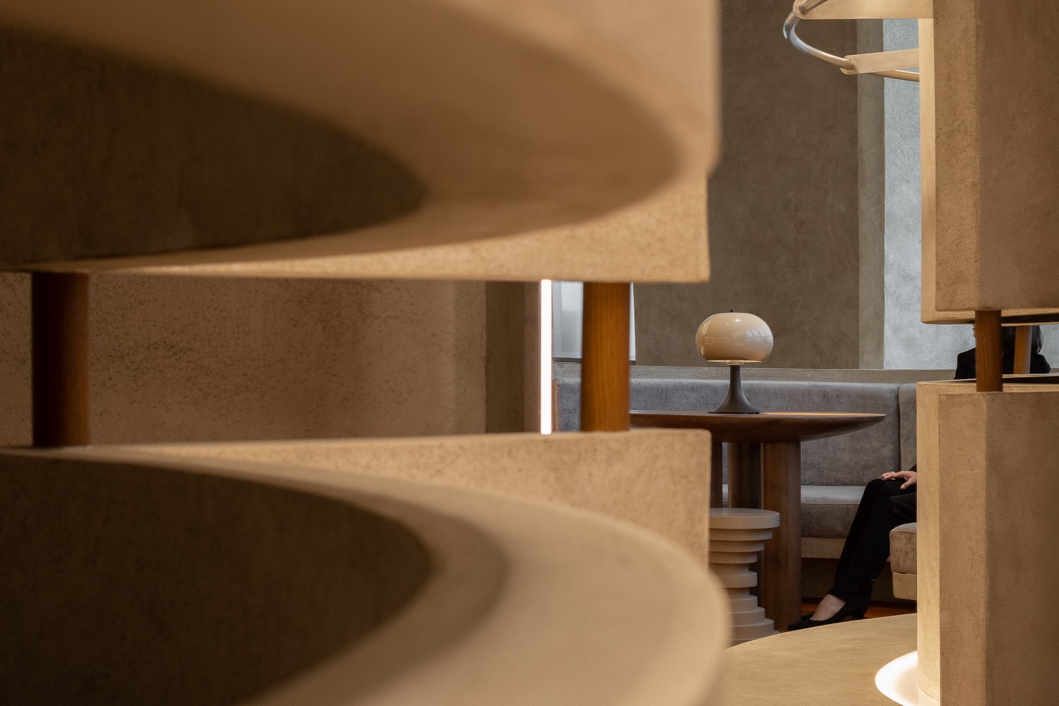 BIM建筑|复古未来主义买手店AUDREY/梁筑设计事务所