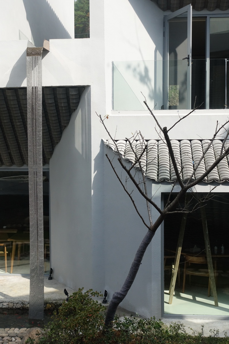 BIM建筑|山涧房 / 来建筑设计工作室