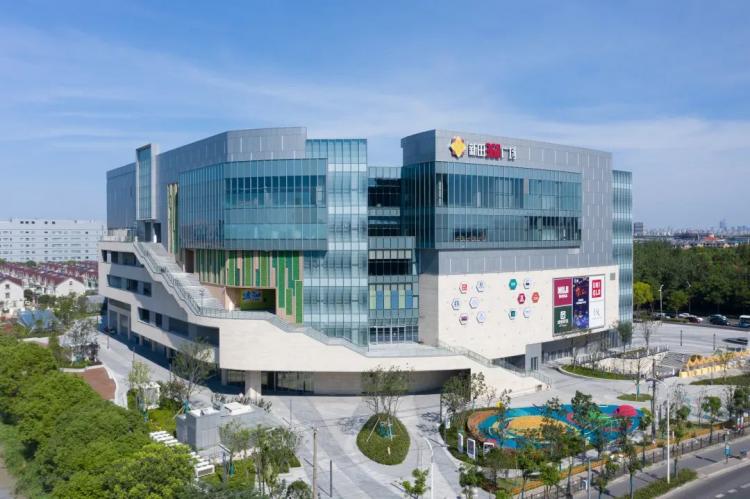 上海新田360广场：浦东腹地的“品质生活社交场”