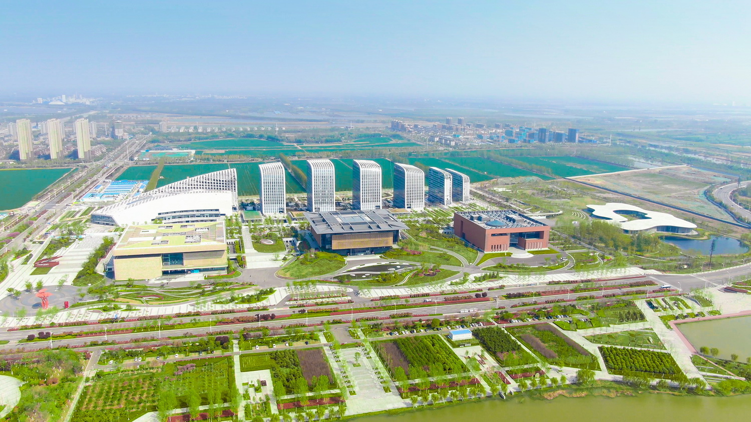 BIM建筑|济宁市文化中心三期/Laguarda.Low Architects (LLA)