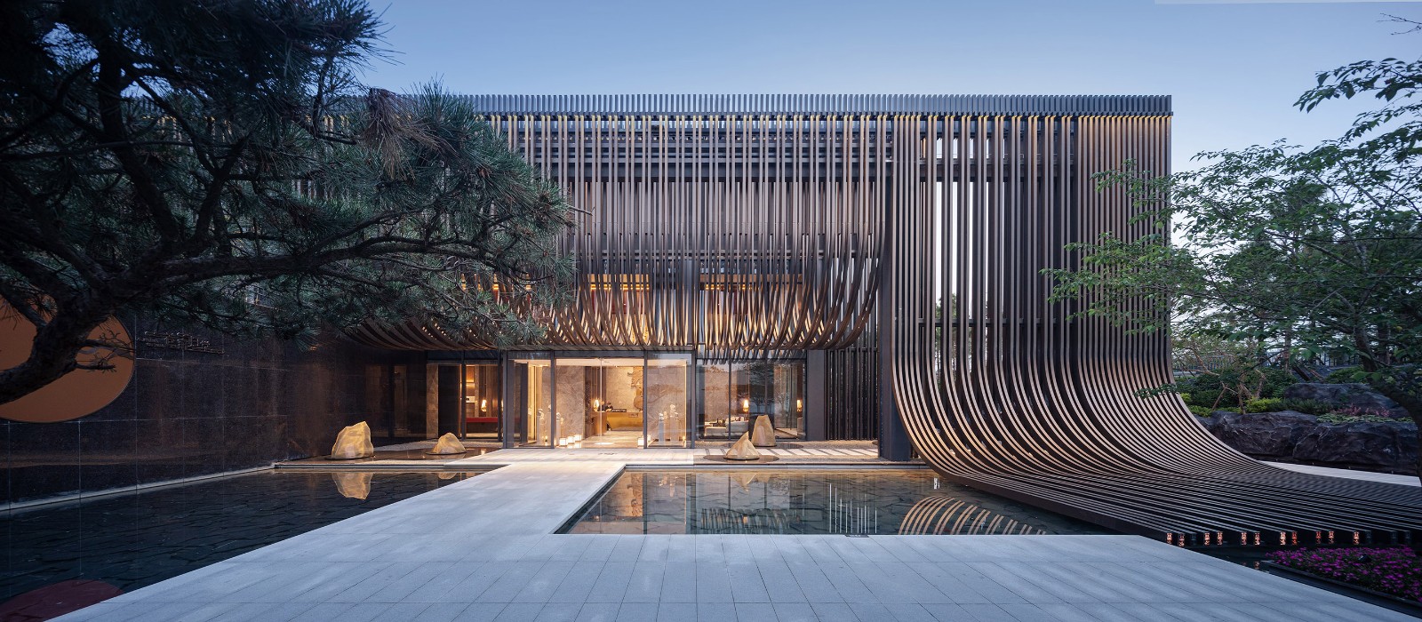 BIM建筑|美的禹洲·大河艺术馆/ PTA上海柏涛