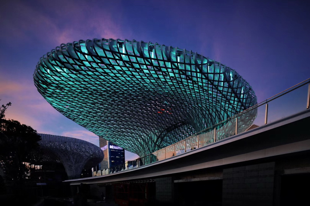 BIM建筑|点亮都市“明珠”：深圳宝安欢乐港湾东岸集群建筑设计 / Laguarda.Low Architects