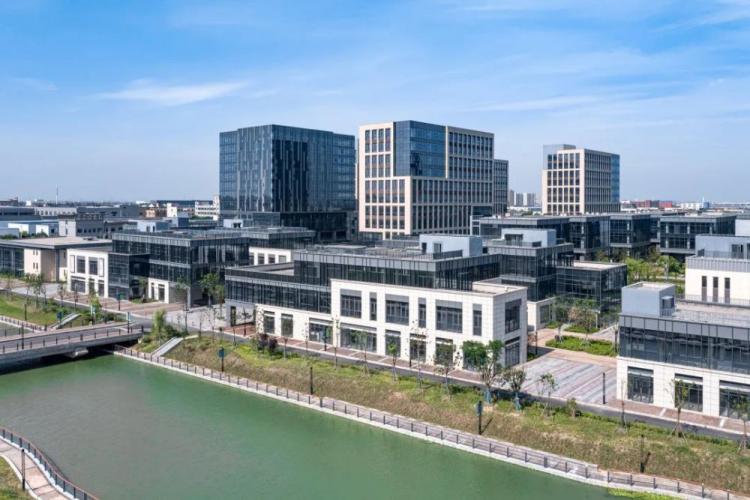 上海宝能·未来空间：智慧科创产业未来综合体