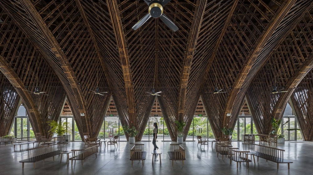 BIM建筑|大跨度拱形竹梁，Casamia 社区之家 / VTN Architects