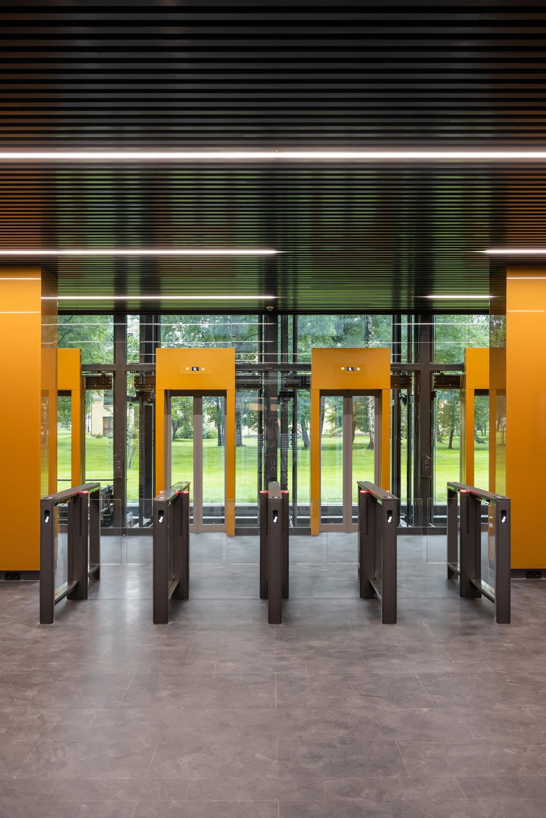 BIM建筑|Ferrum 1 办公大楼 / Tchoban Voss Architekten