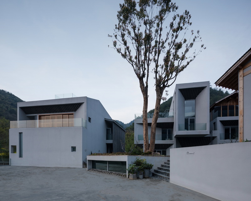 BIM建筑|山涧房 / 来建筑设计工作室