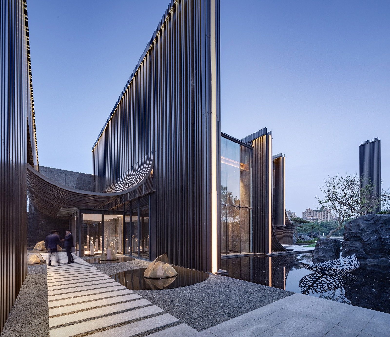 BIM建筑|美的禹洲·大河艺术馆/ PTA上海柏涛