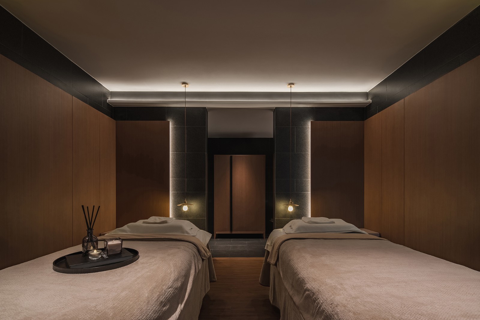 BIM建筑|1987·蘭美容抗衰中心，藏于都市之中的“避世之所”/杭州王韦航室内设计有限公司