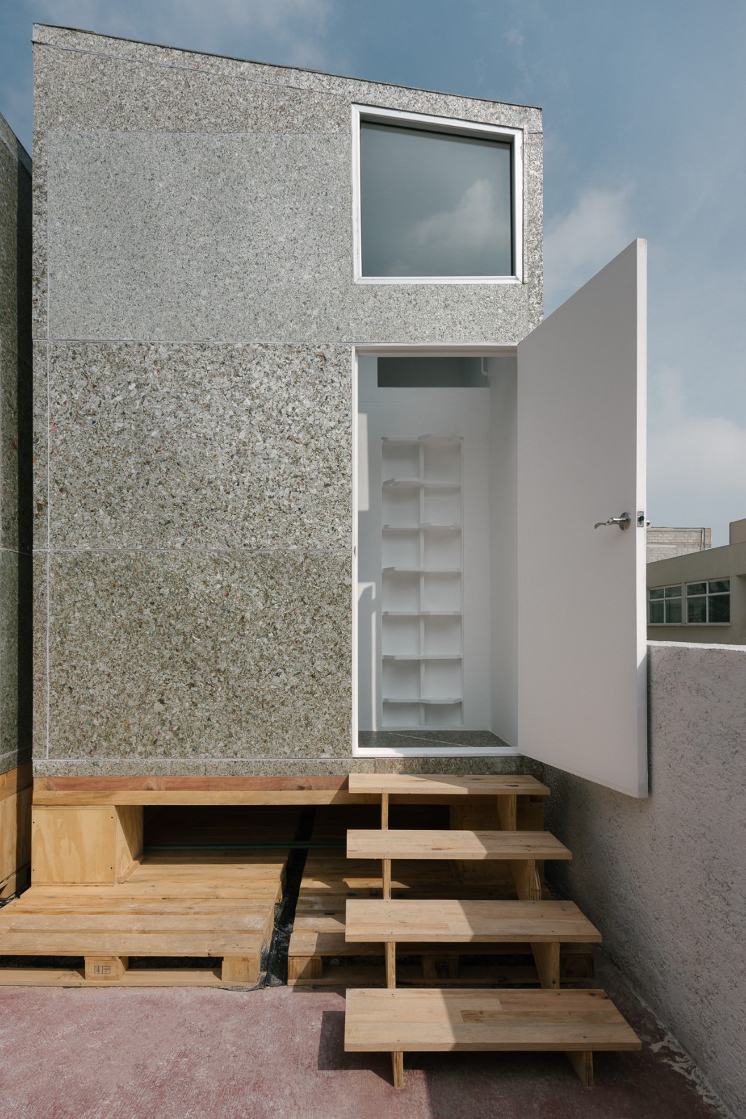 BIM建筑|模块舱体,医护人员临时空间 / Revolution