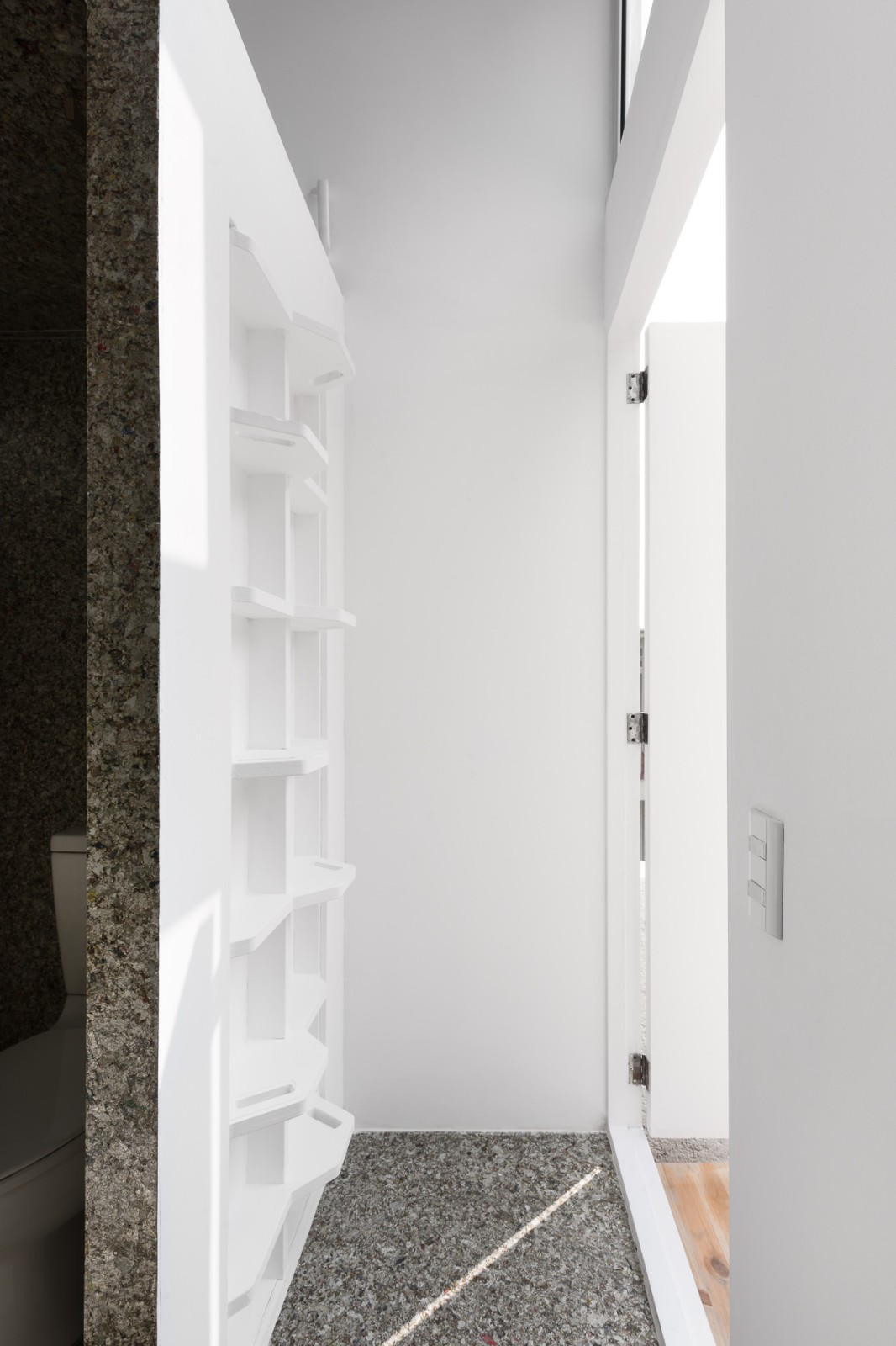 BIM建筑|模块舱体,医护人员临时空间 / Revolution